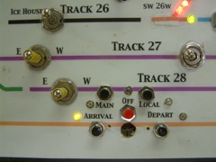 Midway and Arrival Block 5 pushbutton cab selection control