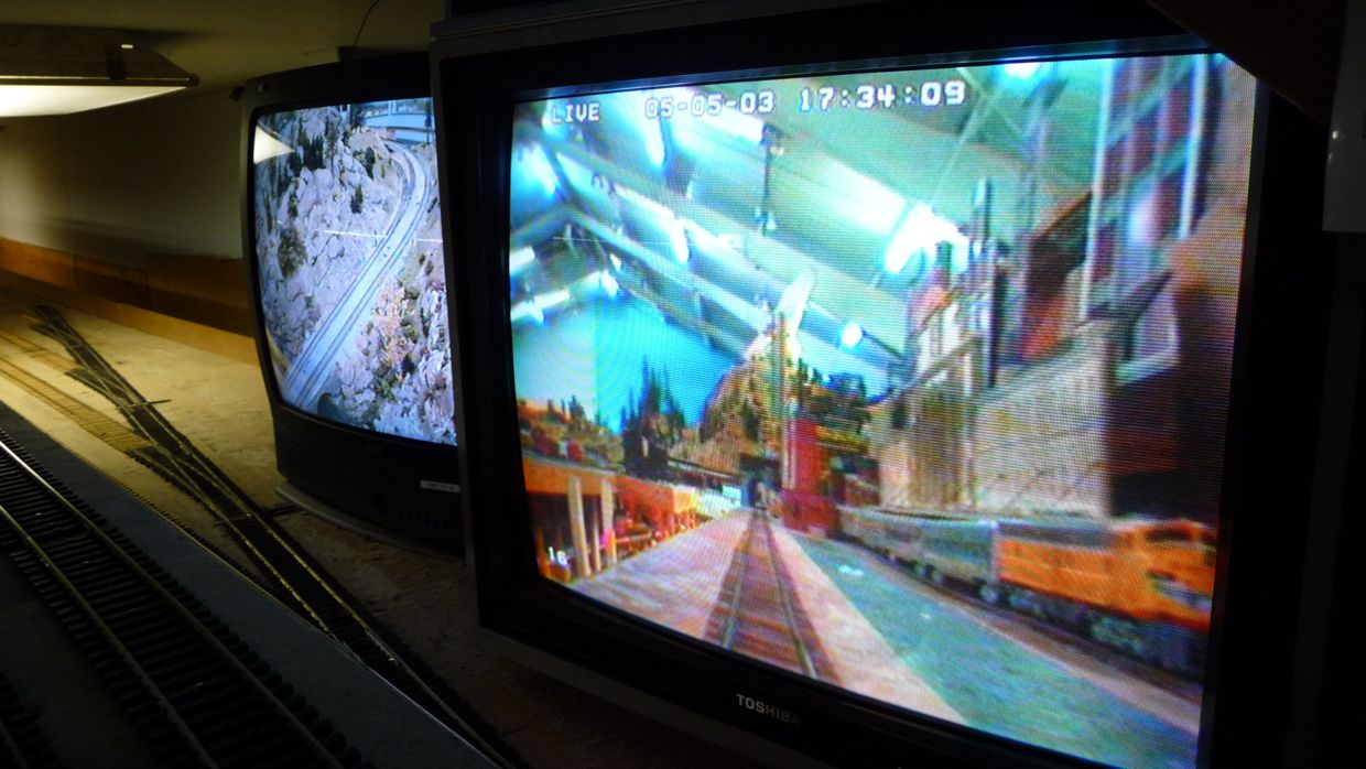 Cam Train on Departure Monitor 